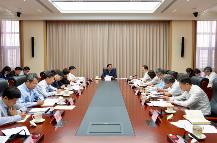 农业农村部召开深入贯彻中央八项规定精神学...
